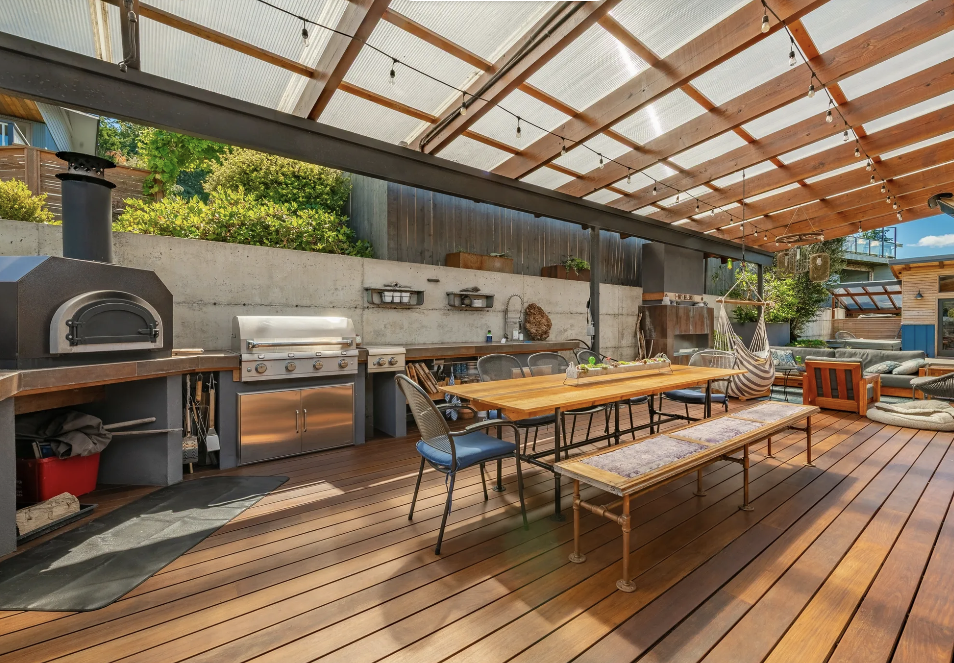 Bespoke outdoor kitchen and entertaining area in Huntingdon Cambridgeshire by Cromwell Interiors